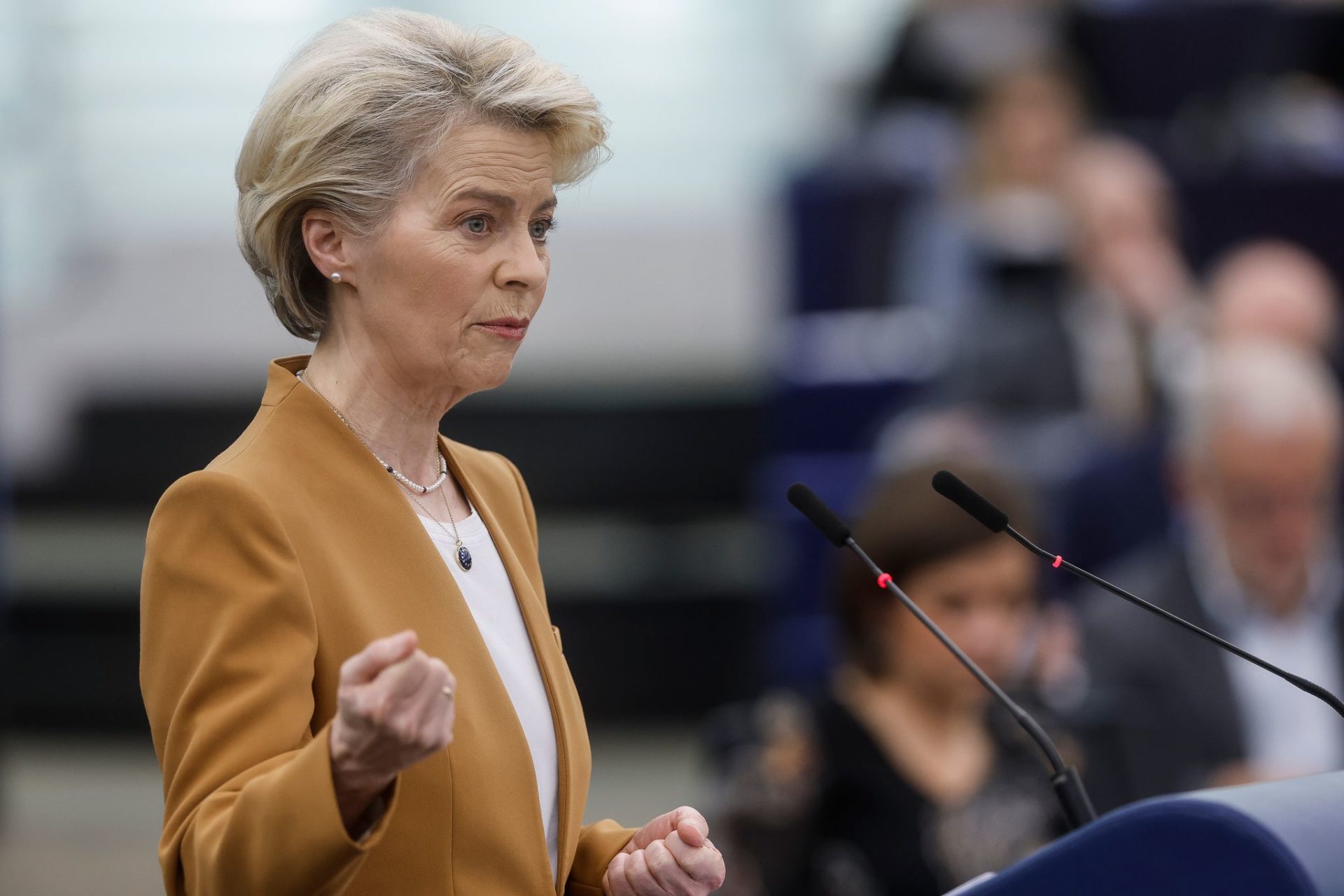 Fjalimi i presidentes së sapozgjedhur të RMV/ Von der Leyen: Të respektohet Marrëveshja e Prespës!