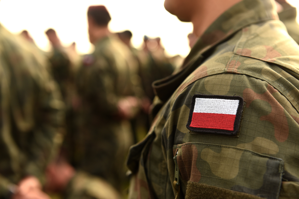 Tusk: Polonia do ta kthejë zonën neutrale në kufi me Bjellorusinë…