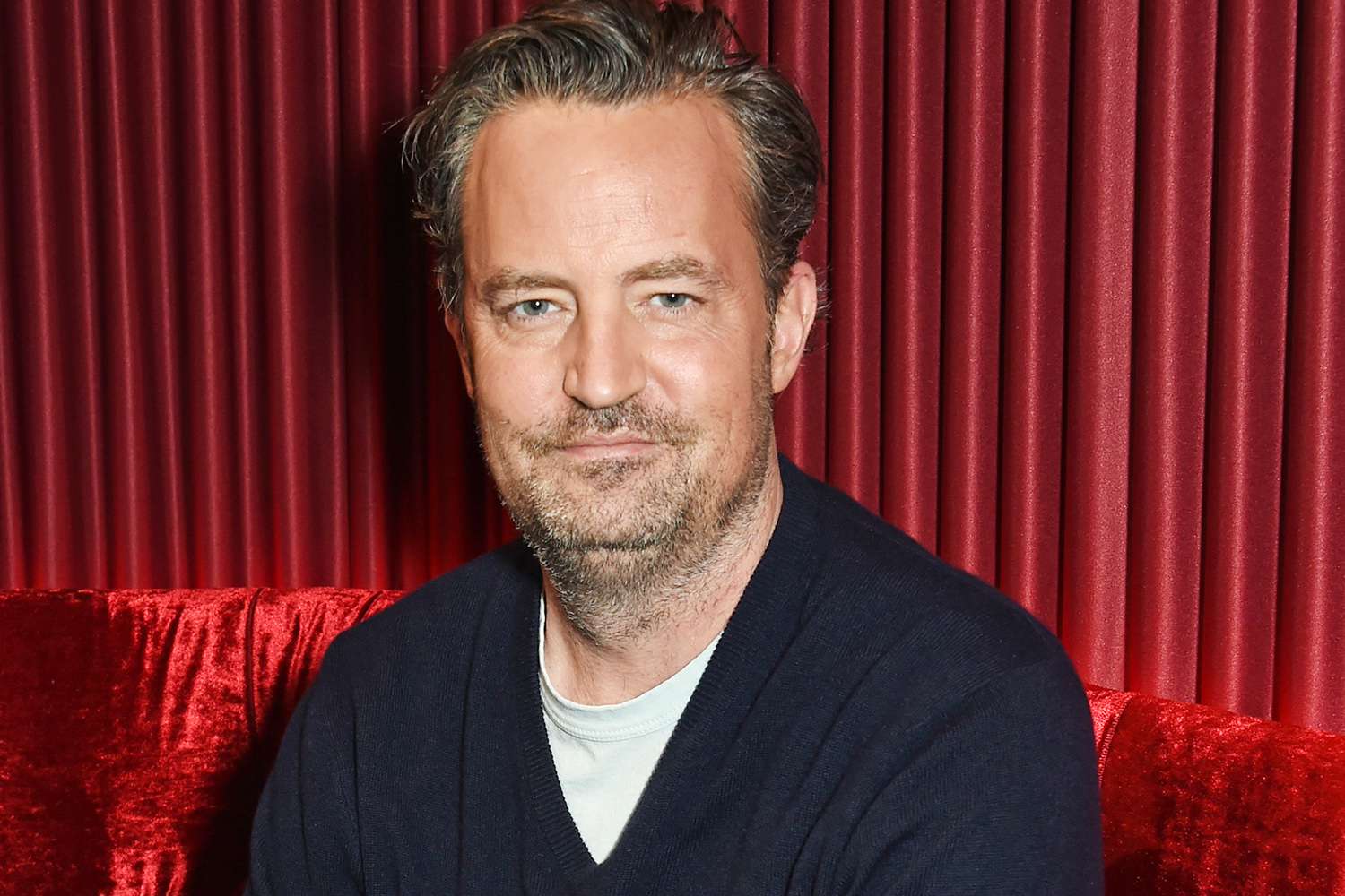 Vazhdojnë hetimet për vdekjen e yllit të “Friends” Matthew Perry!