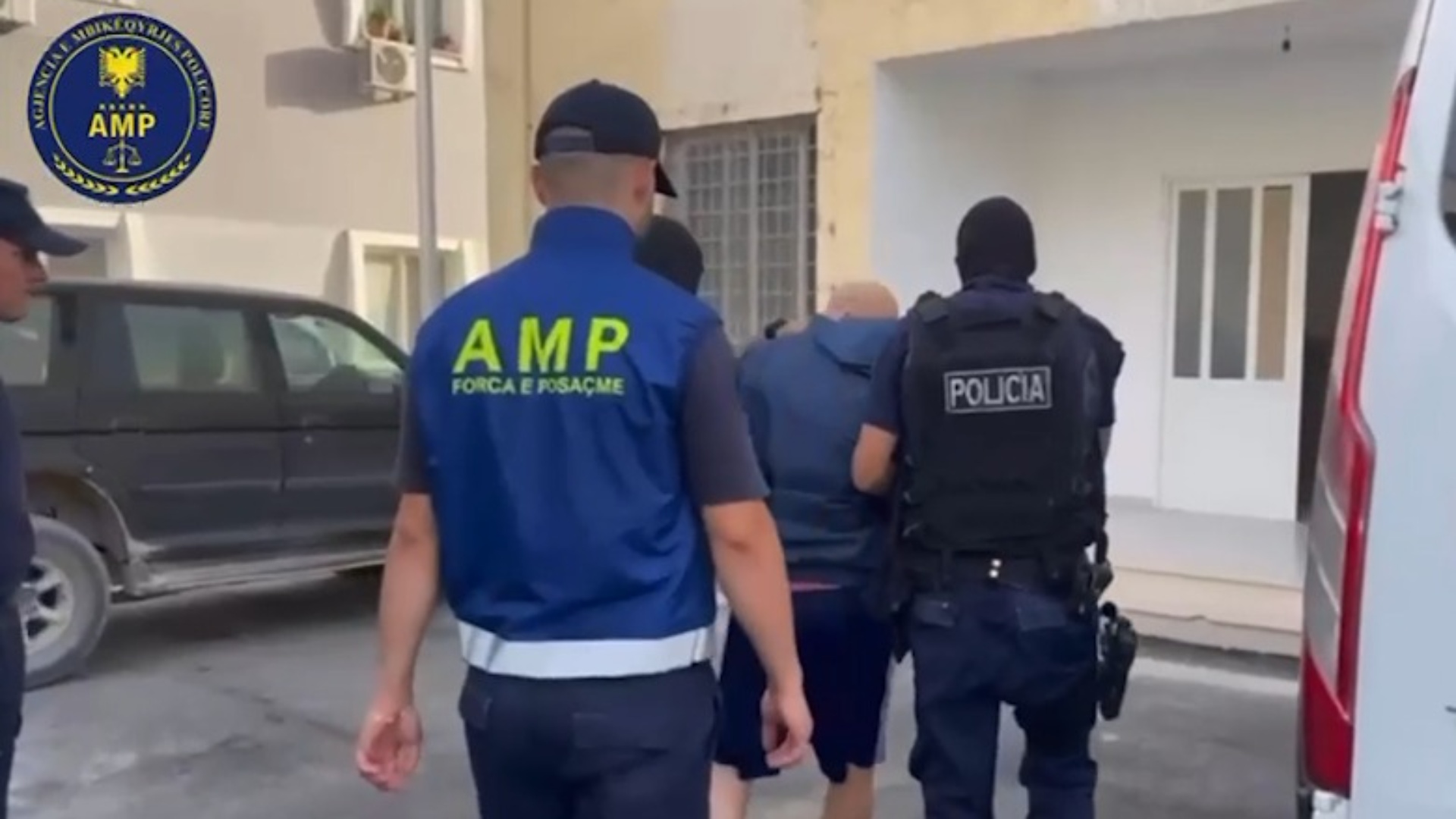 Akuzohet për shpërdorim detyre, pezullohet polici në Komisariatin 4 në Tiranë!