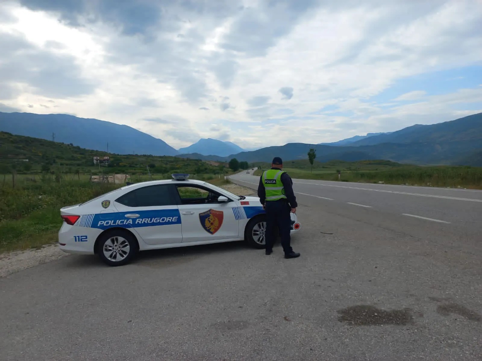 “Dora e fortë” e policisë në rrugët e vendit/18 shoferë në telashe!