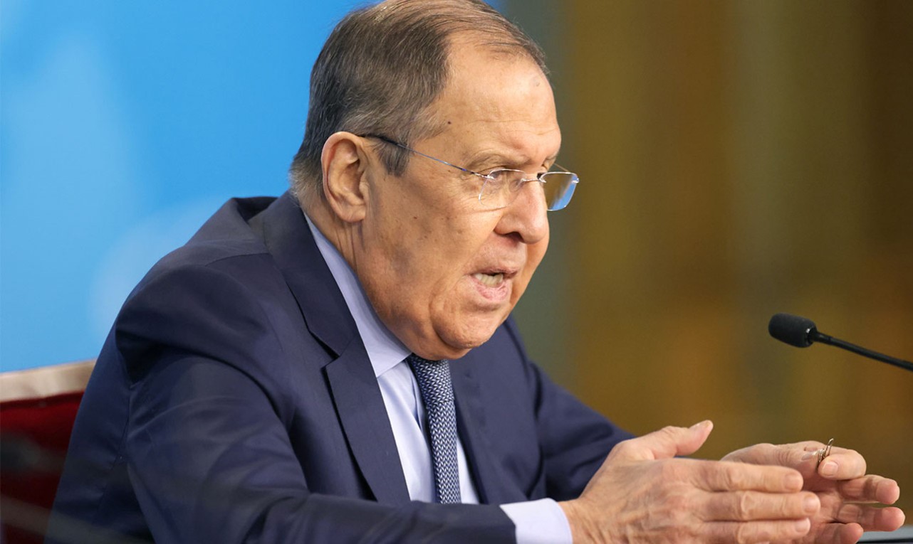 Lavrov: Nëse armatosni armikun tonë, do të vendosim vetë se si të përgjigjemi!