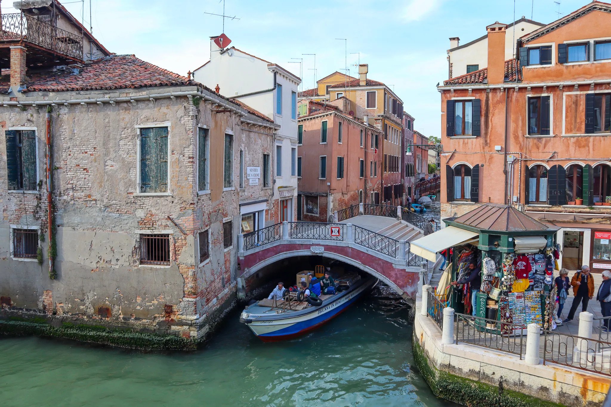 Njihuni me vendet që duhet të vizitoni në Venecia!