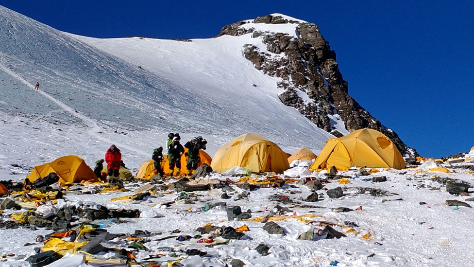 Pastrohet mali Everest. Qindra skelete njerëzish, ja çfarë gjeti ushtria nepaleze!