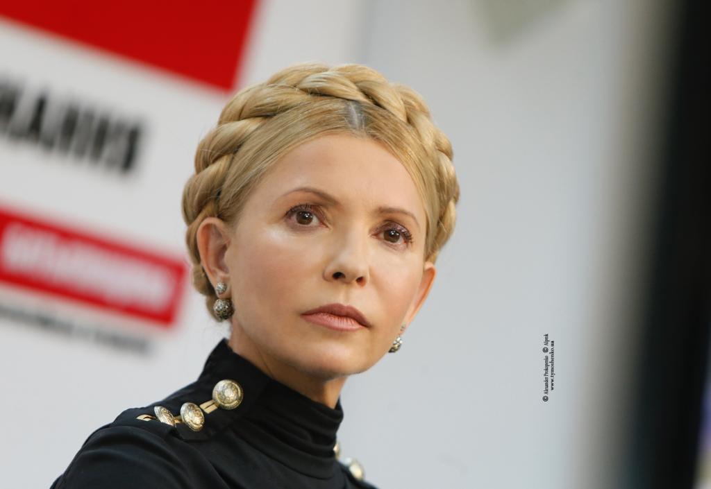 Rusia vendos në listën e ‘të kërkuarve’ ish-kryeministren e Ukrainës, Yulia Tymoshenko !