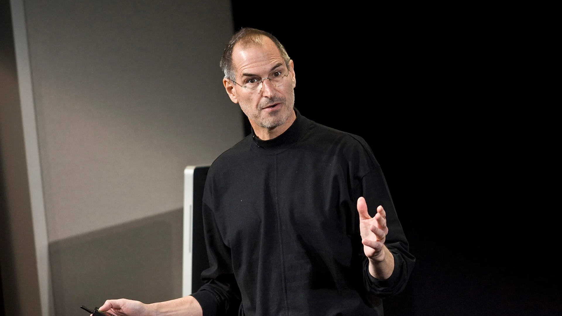 “Të përdorësh logjikën dhe inteligjencën…”/Steve Jobs dhe këshilla e rëndësishme për të vënë në zbatim idetë tuaja!