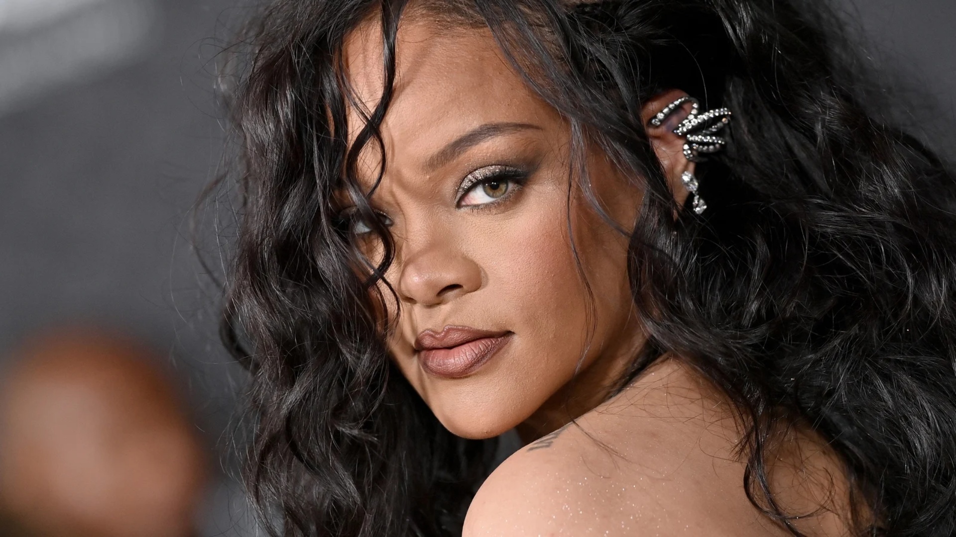 U tërhoq nga muzika?! Rihanna reagon për herë të parë: “Më jepni pak kohë që unë…”