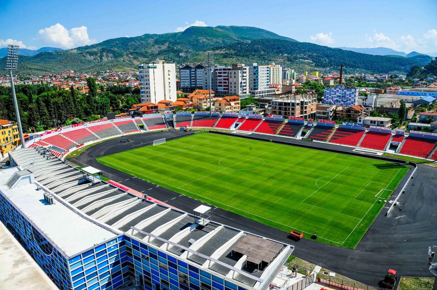 Conference League/ Partizani dhe Tirana “migrojnë” në “Elbasan Arena”!