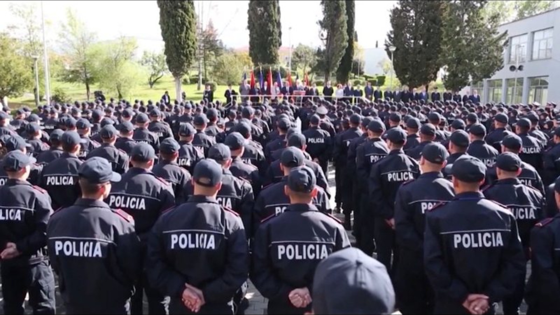 Efektivët e policisë do punojnë 4 orë më shumë deri në 15 shtator!