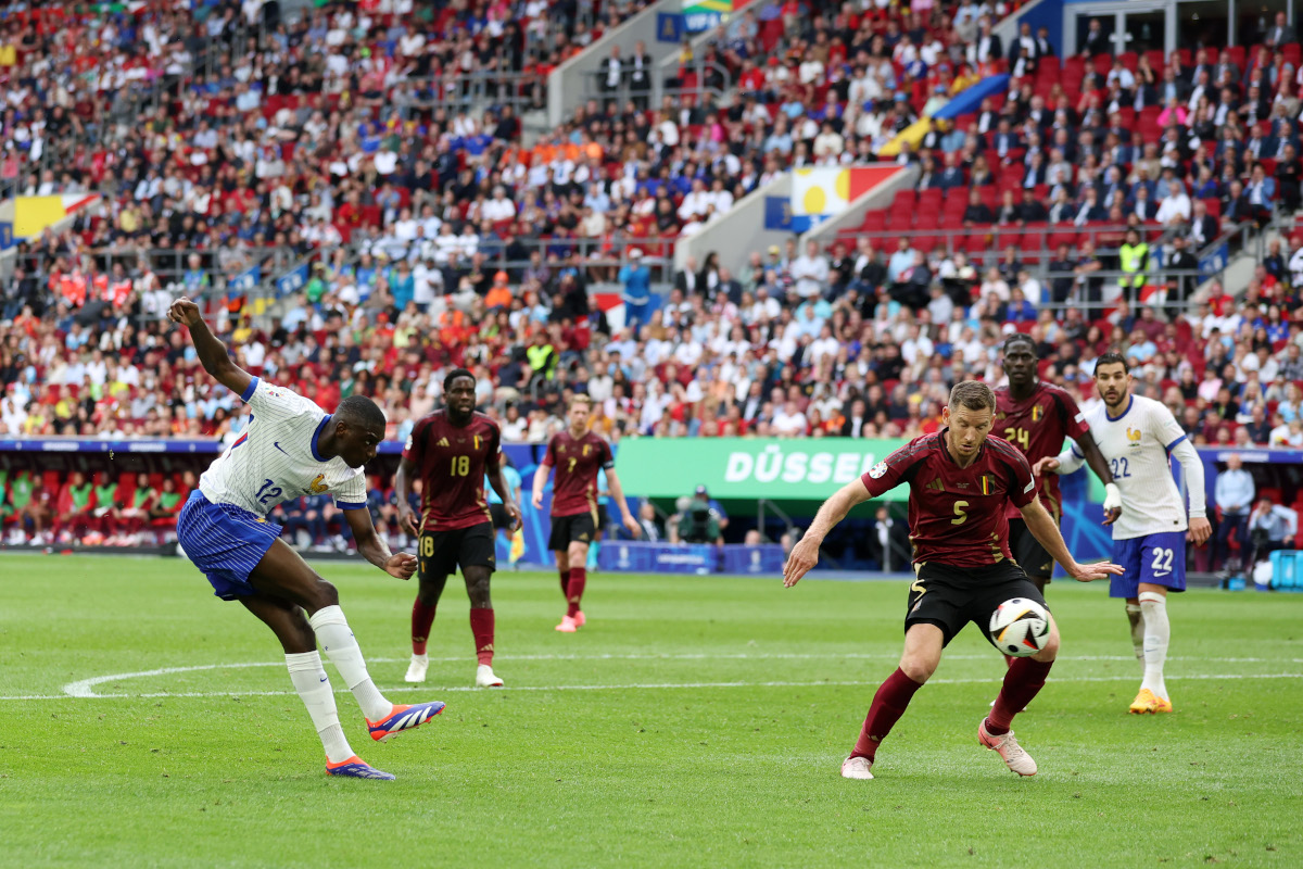 Franca shkon në çerekfinale, një autogol në minutat e fundit i jep fitoren “Gjelave” kundër Belgjikës!