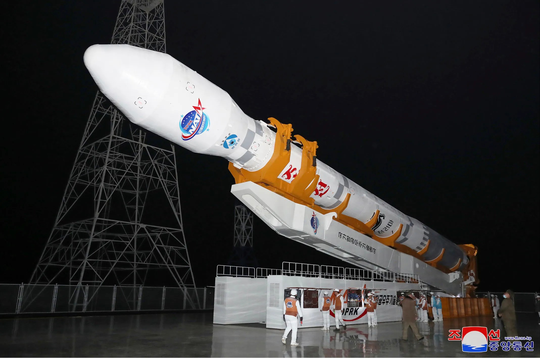 Koreja e Veriut teston dy raketa balistike duke i treguar sërish muskujt Amerikës!