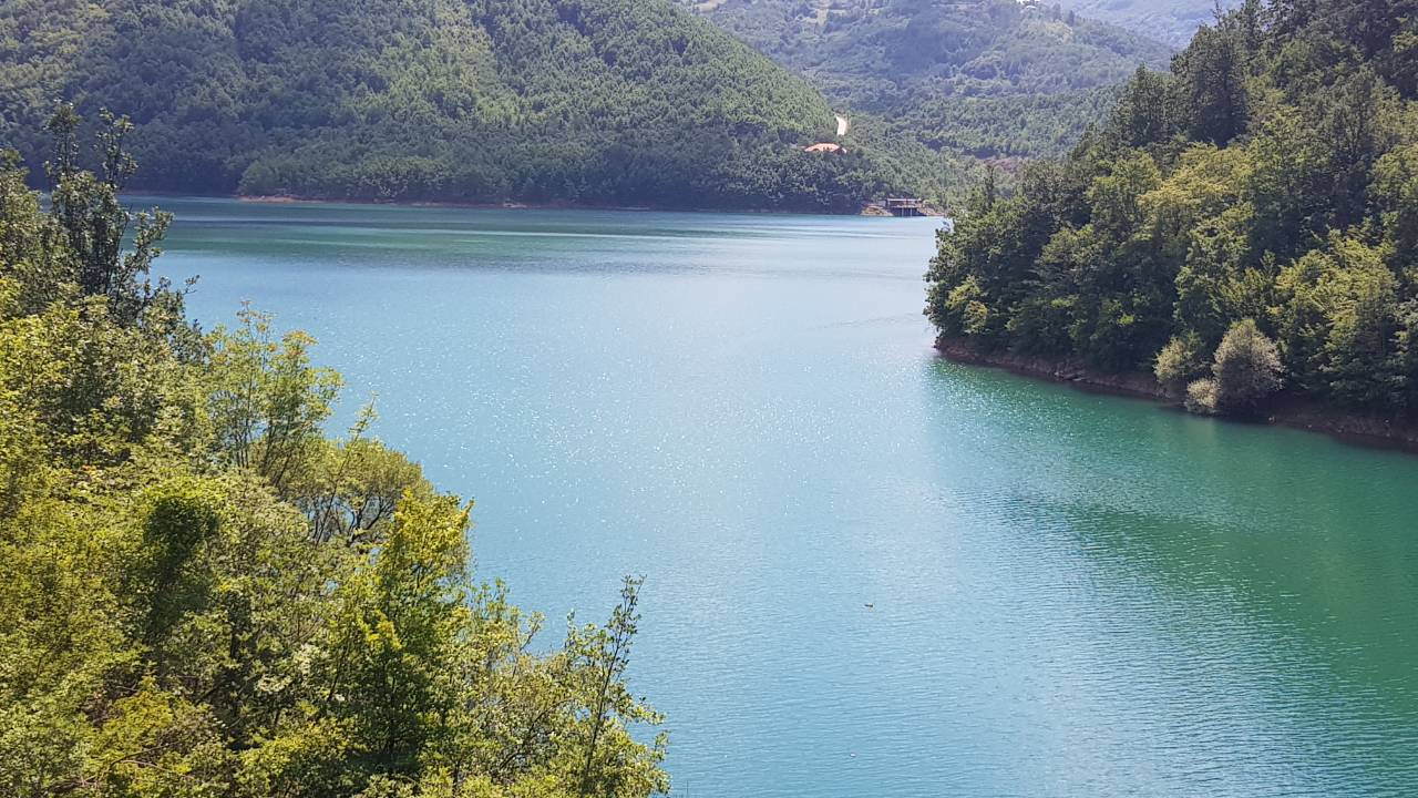 Kosovë, policia konfirmon shpërthimin në afërsi të Ujmanit!