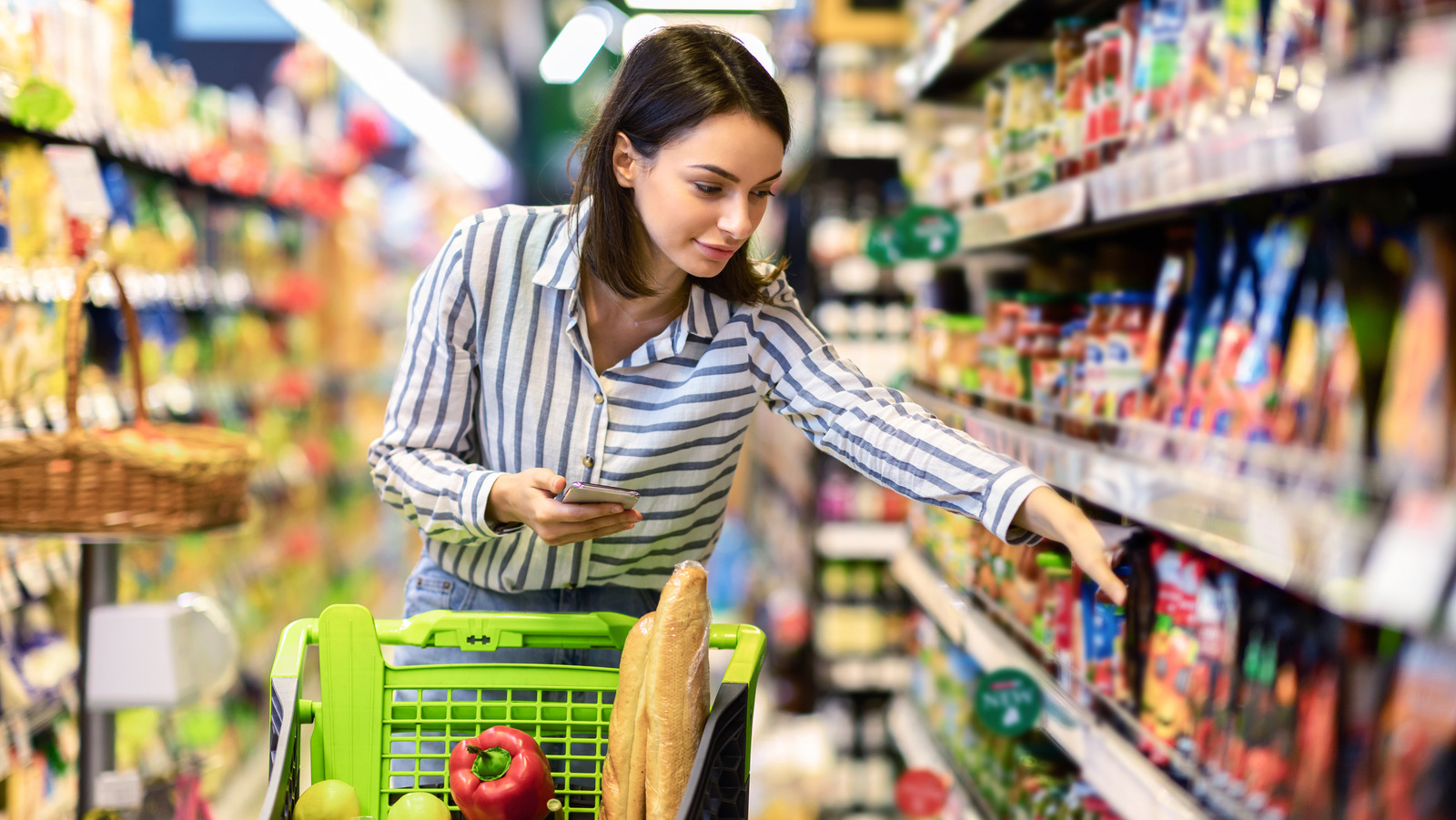 Kurseni kohën, zbuloni disa sekrete si të mbaroni punë shpejt në supermarket!