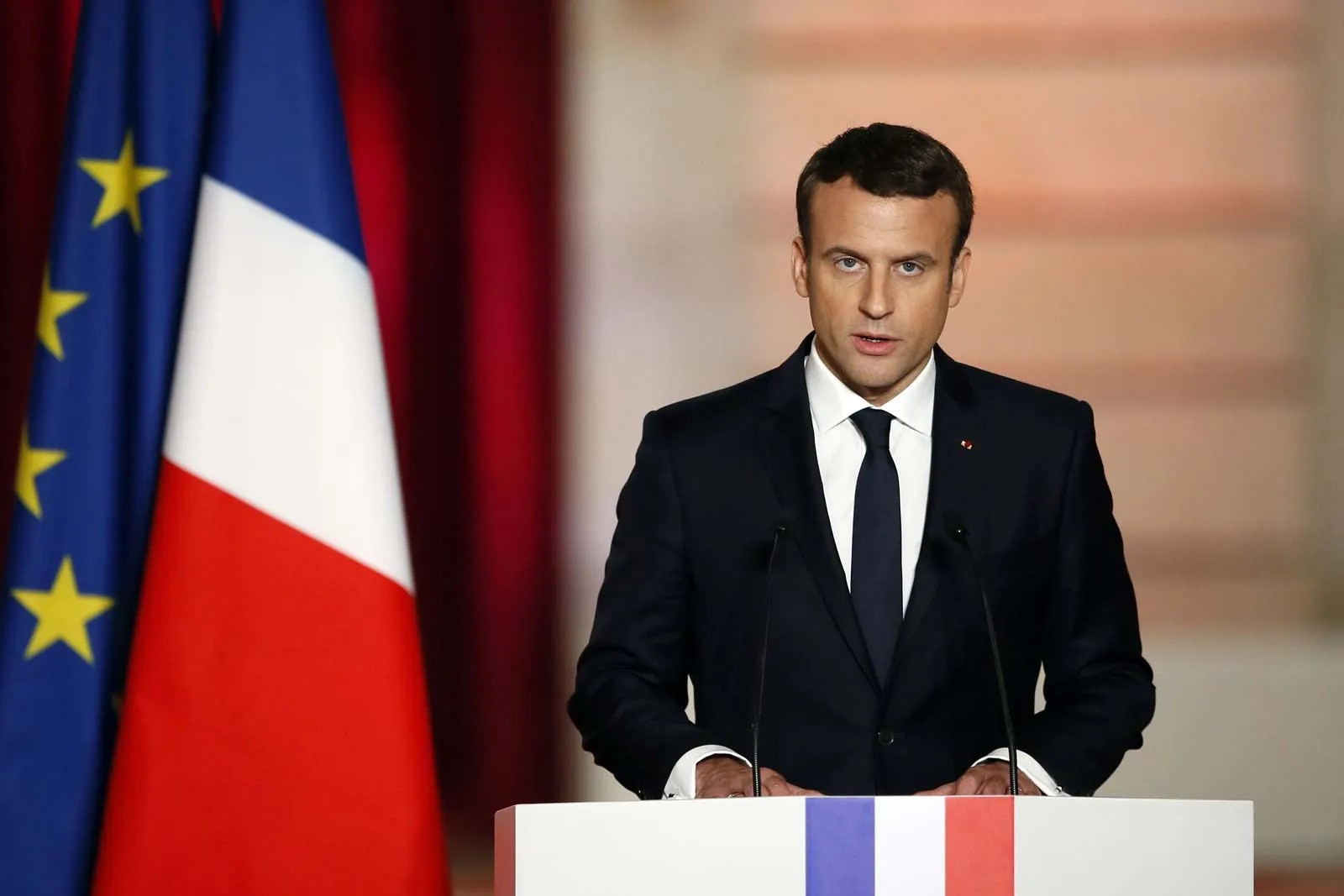 Macron thirrje partive kryesore të formojnë qeveri koalicioni në Francë!