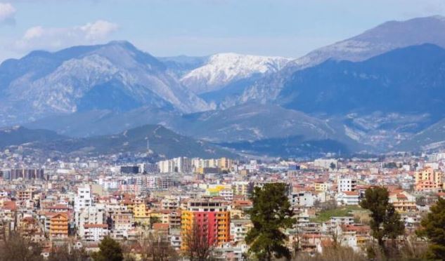 Media gjermane “Travelbook”: Shqipëria me destinacionet më të bukura për të vizituar