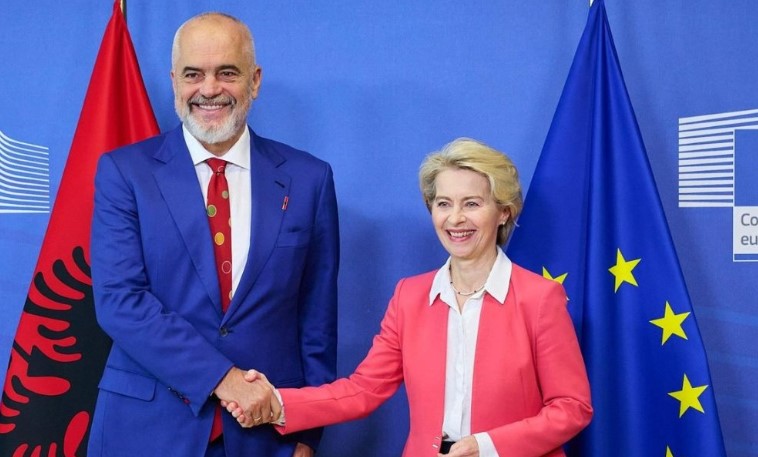 U rizgjodh presidente e KE, politika shqiptare uron Ursula von der Leyen!