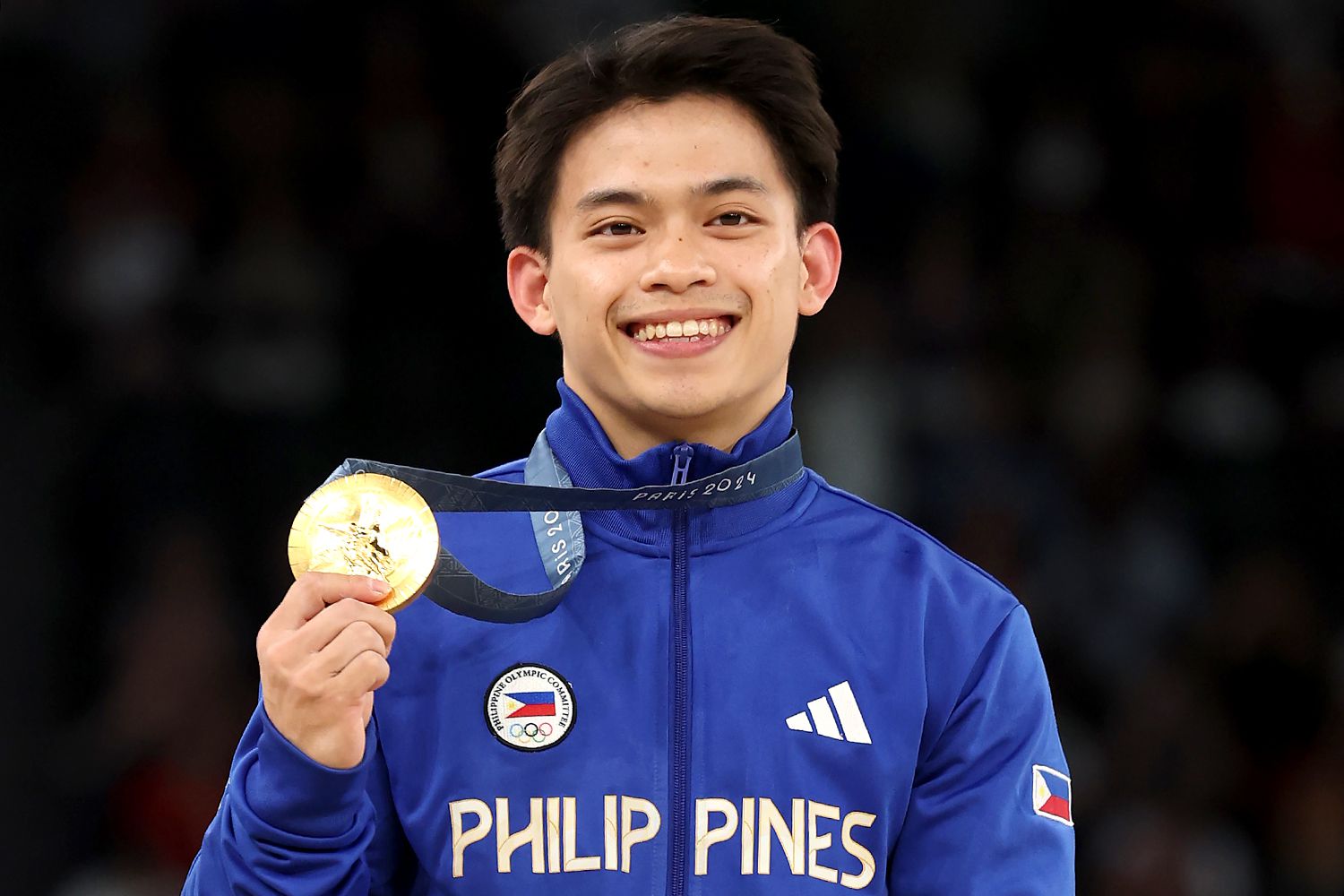 Do të çuditeni/ Fitoi medalje ari, ja çfarë do të marrë nga shteti gjimnasti Filipinas Carlos Yulo