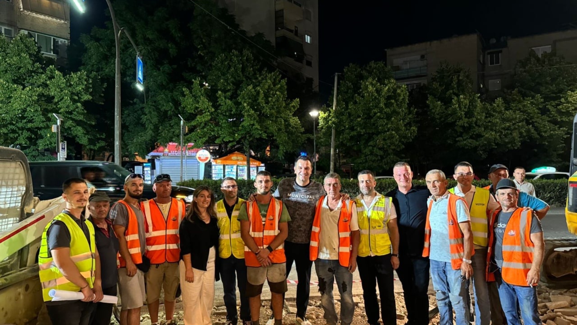 Korsi të dedikuara për autobusët, Veliaj: Projekti nis nga njësia bashkiake numër 7!