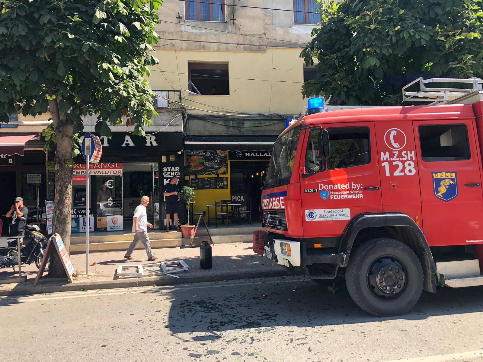 Pogradec, një grua e lënduar nga shpërthimi i bombolës së gazit/Dëme të shumta!