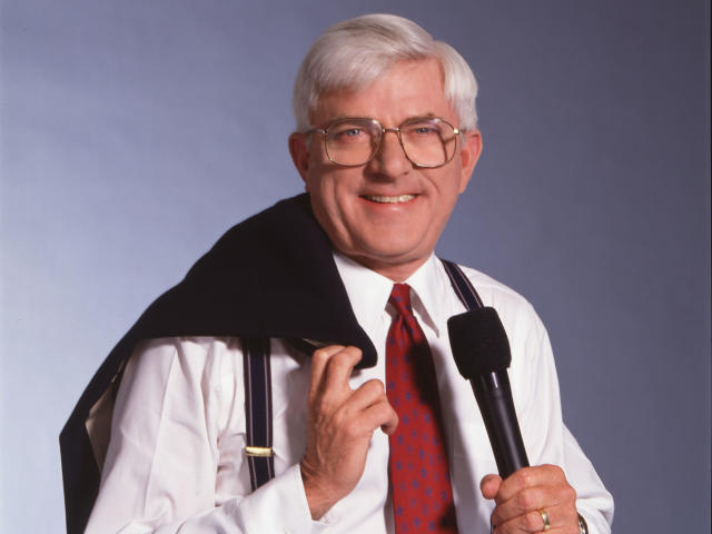 Shuhet prezantuesi legjendar, Phil Donahue!