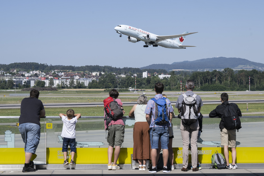 Trafiku ajror u rrit 259%! Aeroporti “Nënë Tereza”, në vendin e parë në Europë me rritjen më të madhe