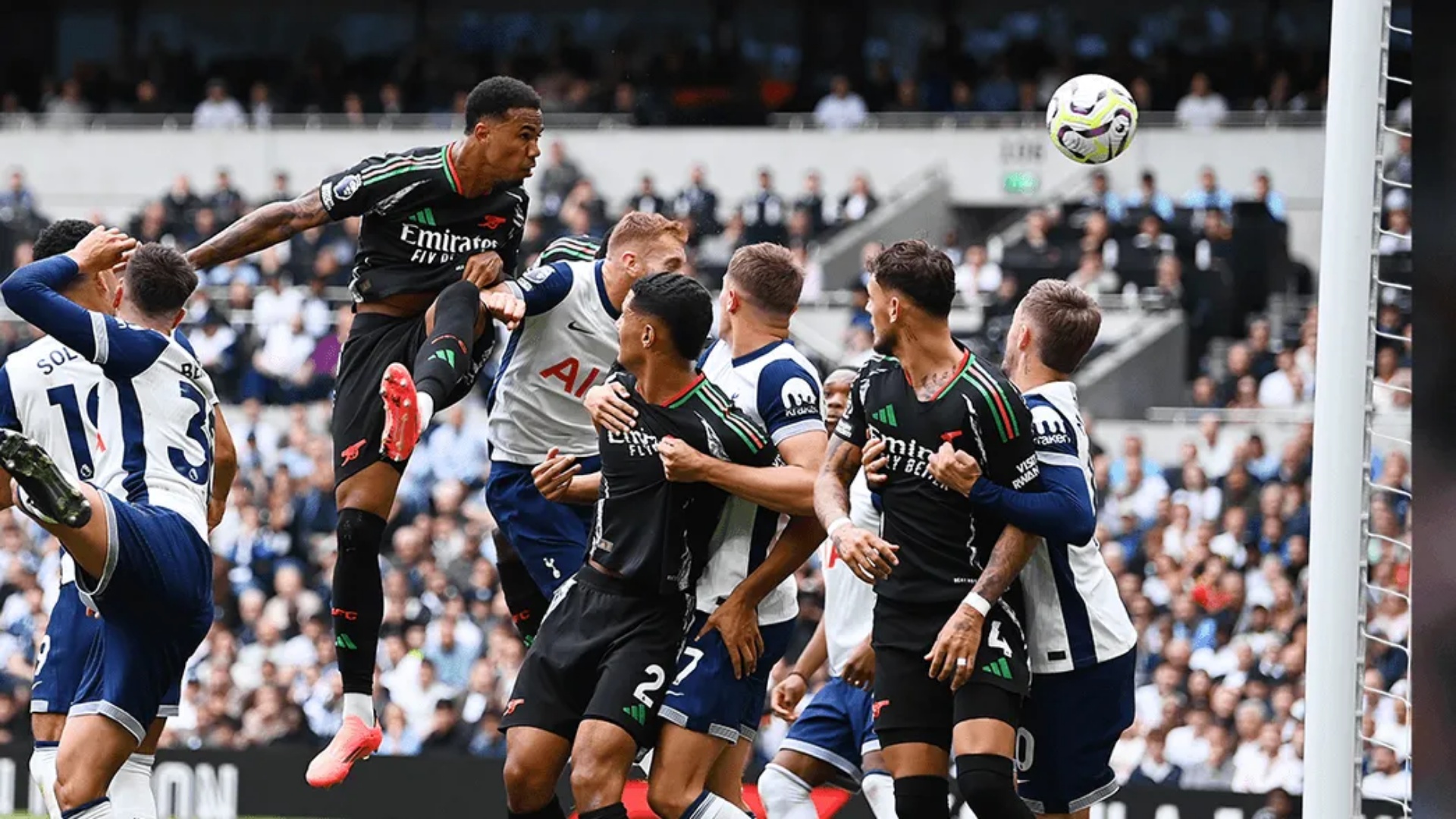 Derbi i Londrës i takon Arsenalit, bie Tottenham