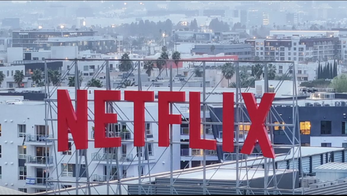 Netflix konkurron Hollywood? Çfarë po ndodh?