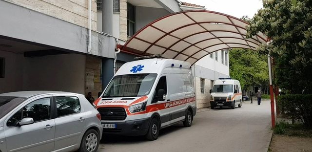 E rëndë në Tiranë, 12-vjeçari ndërron jetë në spital