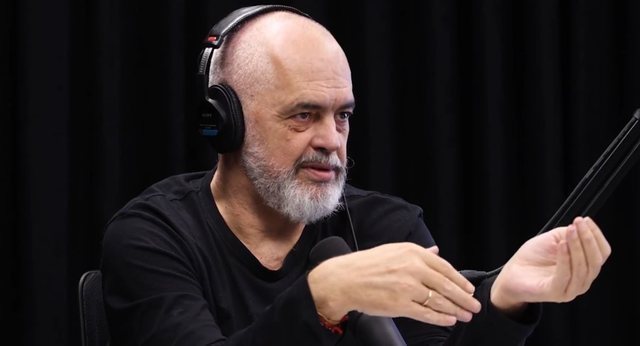 Edi Rama do të tërhiqet nga politika?